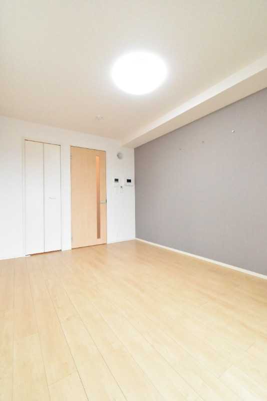 ��ʌ��������܎s����厚�w��̃A�p�[�g�̂��̑������E�X�y�[�X