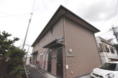 ��ʌ�����s�����R����2-17�̃A�p�[�g�̌����O��