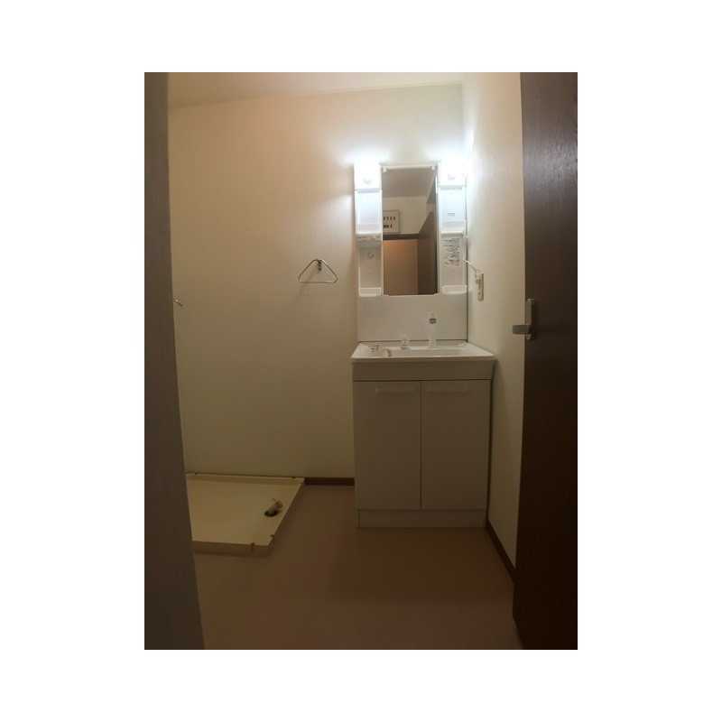 ��ʌ��������܎s��΋擌���Q���ڂ̃}���V�����̐��ʏ�