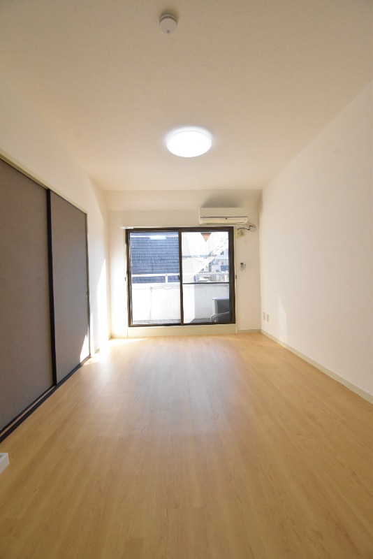 ��ʌ��������܎s��{�扺���Q���ڂ̃}���V�����̂��̑������E�X�y�[�X