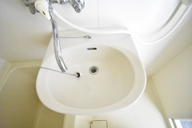 ��ʌ��������܎s�k��y�C���Q���ڂ̃}���V�����̐��ʏ�