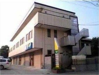 ��ʌ�����s�˒˓��P����17-19�̃}���V�����̌����O��