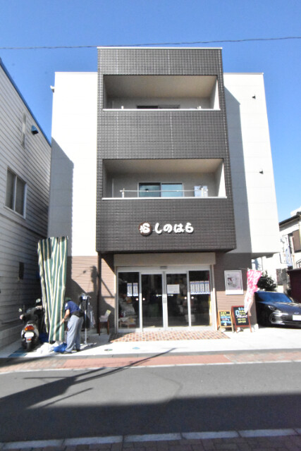 ��ʌ��z�J�s���������̃}���V�����̌����O��