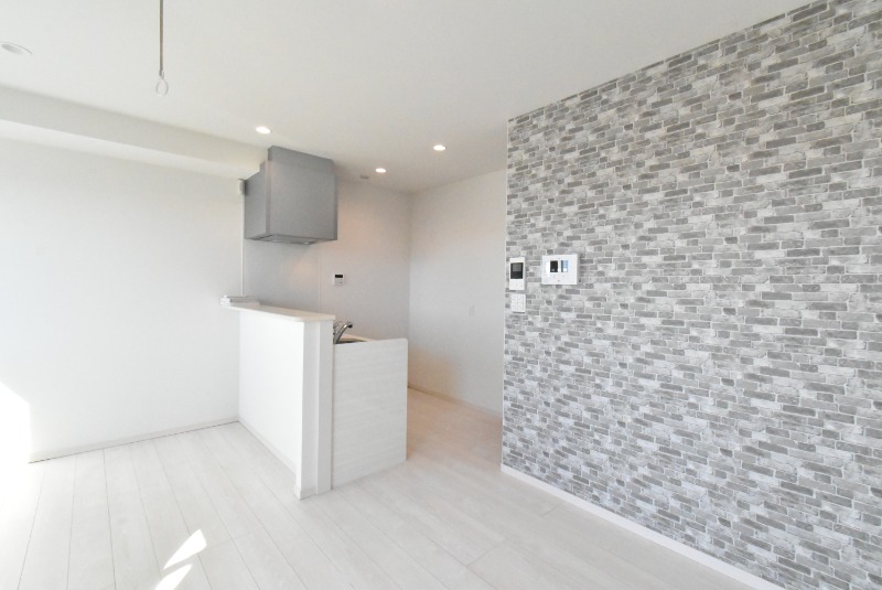 ��ʌ��z�J�s���������̃}���V�����̋��ԁE���r���O