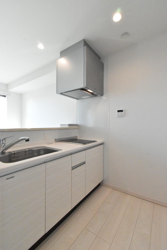 ��ʌ��z�J�s���������̃}���V�����̃L�b�`��