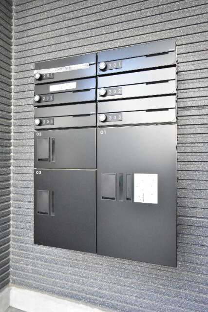 ��ʌ��z�J�s���������̃}���V�����̂��̑�