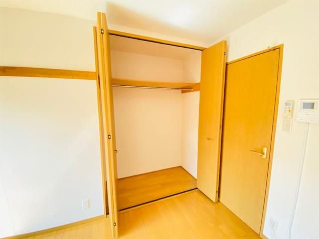 ��ʌ��z�J�s�ԎR���P���ڂ̃}���V�����̎��[