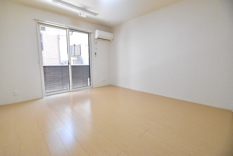 ��ʌ��������܎s�Y�a��{���R���ڂ̃A�p�[�g�̂��̑������E�X�y�[�X