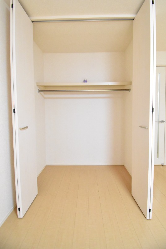 ��ʌ��������܎s�Y�a��{���R���ڂ̃A�p�[�g�̎��[