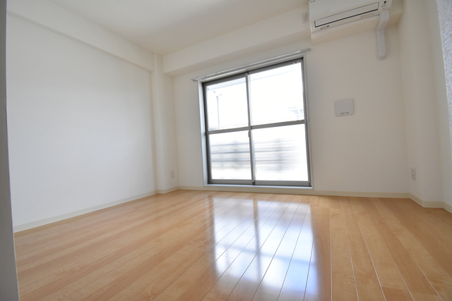 ��ʌ��������܎s��{��k�ܒ��P���ڂ̃}���V�����̂��̑������E�X�y�[�X