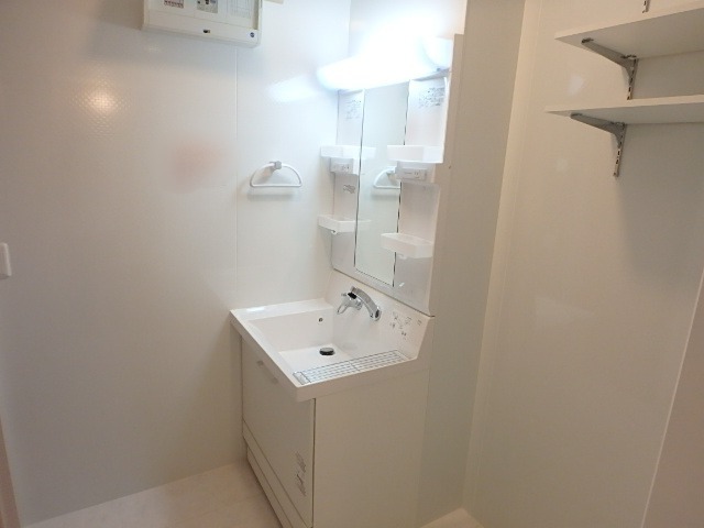 ��ʌ��������܎s���搼��{�S���ڂ̃A�p�[�g�̐��ʏ�