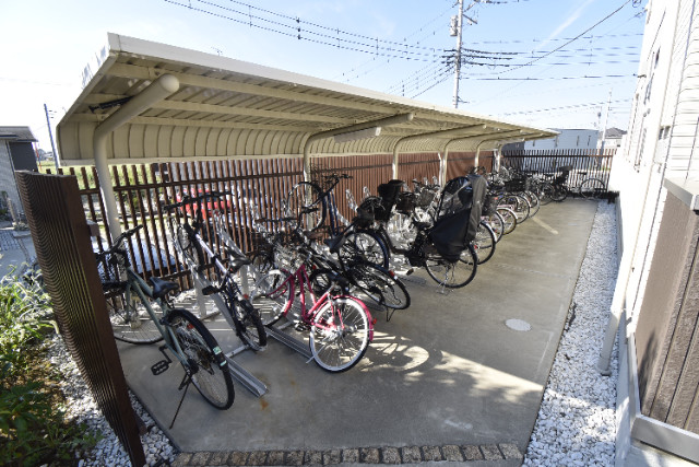 ��ʌ��������܎s���搼��{�S���ڂ̃A�p�[�g�̂��̑�