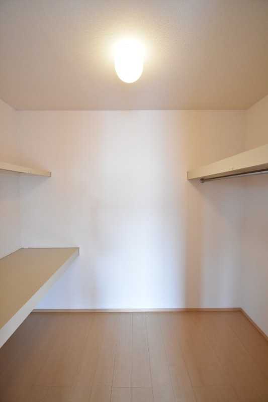 ��ʌ��������܎s��{��O���S���ڂ̃A�p�[�g�̎��[