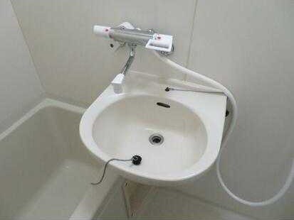 ��ʌ��������܎s��������Q���ڂ̃A�p�[�g�̐��ʏ�