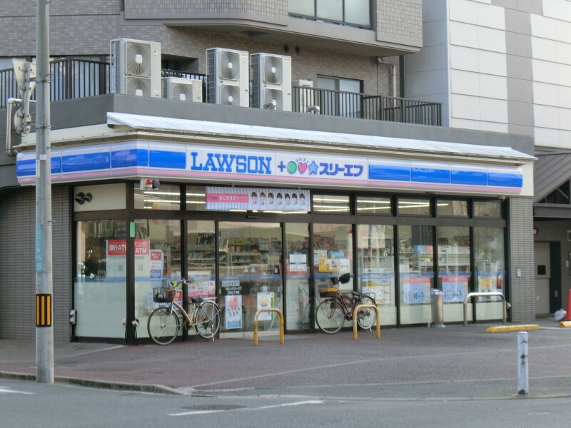 ��ʌ�����s���R���̃A�p�[�g�̎���