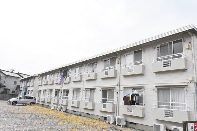 ��ʌ��������܎s��{��㏬��984-2�̃A�p�[�g�̌����O��