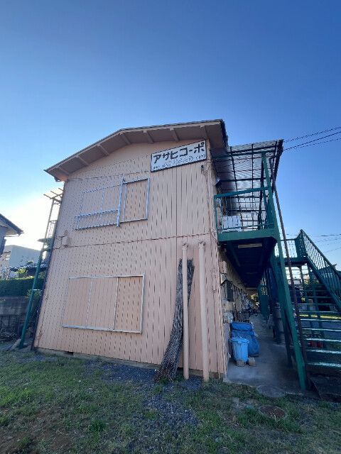 ��ʌ��������܎s��΋搼���T���ڂ̃A�p�[�g�̌����O��