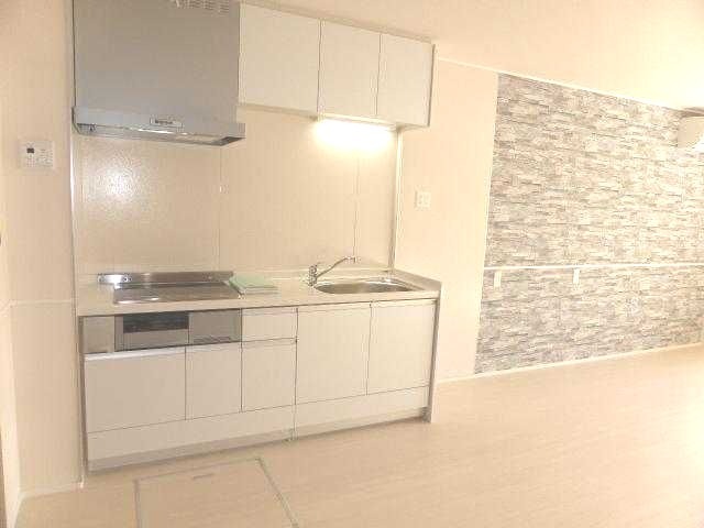 ��ʌ��������܎s���搼��{�R���ڂ̃A�p�[�g�̃L�b�`��