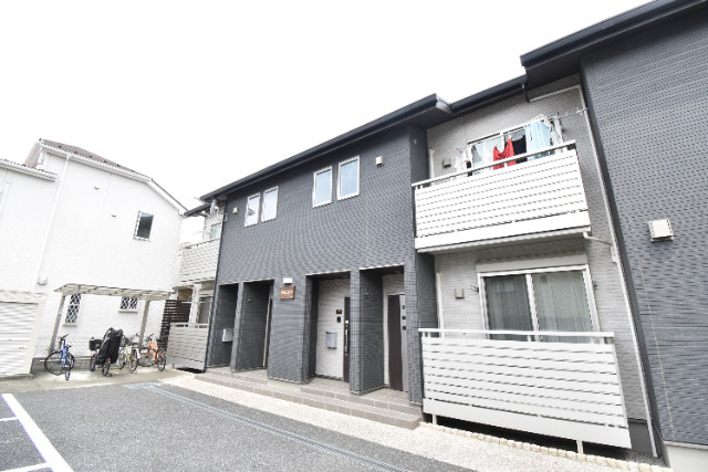 ��ʌ��������܎s��{��O���Q���ڂ̃A�p�[�g�̌����O��