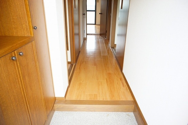 ��ʌ��z�J�s�{�{���Q���ڂ̃}���V�����̌���