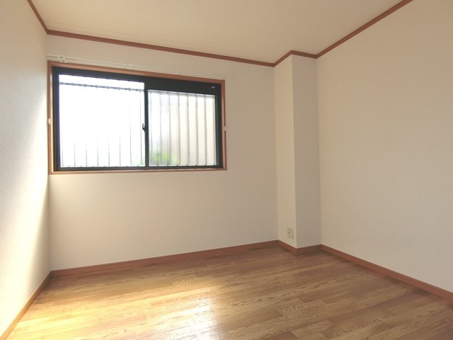 ��ʌ��@�c�s�@�c�R���ڂ̃}���V�����̂��̑������E�X�y�[�X