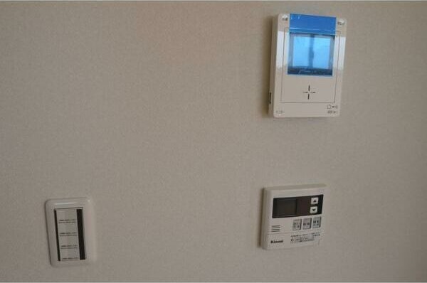 ��ʌ��������܎s��{��O���Q���ڂ̃A�p�[�g�̂��̑�