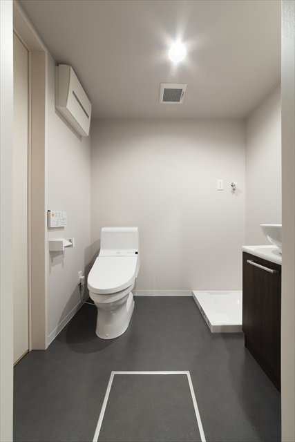 ��ʌ��������܎s�����擌��{�T���ڂ̃A�p�[�g�̃g�C��