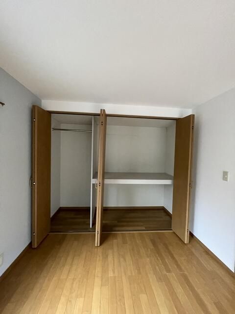 ��ʌ�����s�씵���J�T���ڂ̃}���V�����̎��[