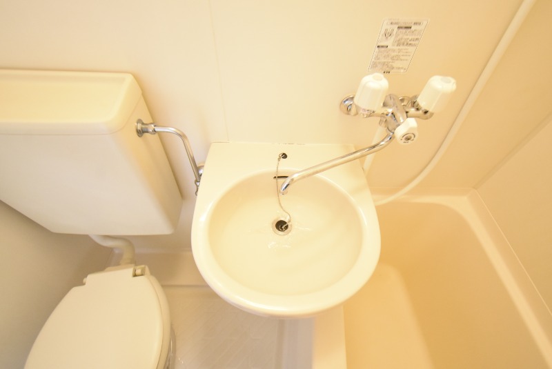 ��ʌ��������܎s�k��{�����Q���ڂ̃}���V�����̐��ʏ�