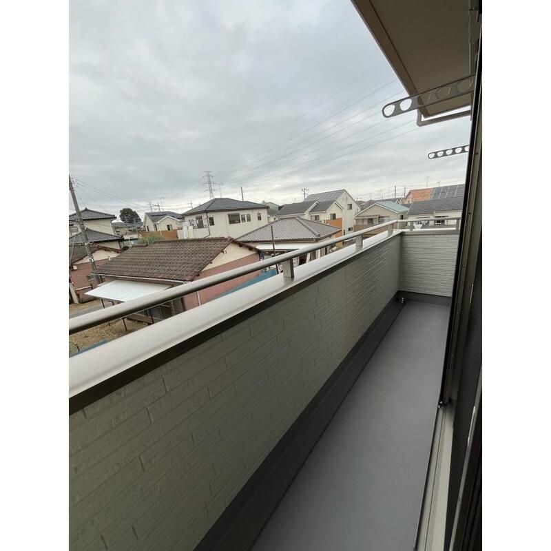 ��ʌ��������܎s������厚���[��̃A�p�[�g�̃o���R�j�[