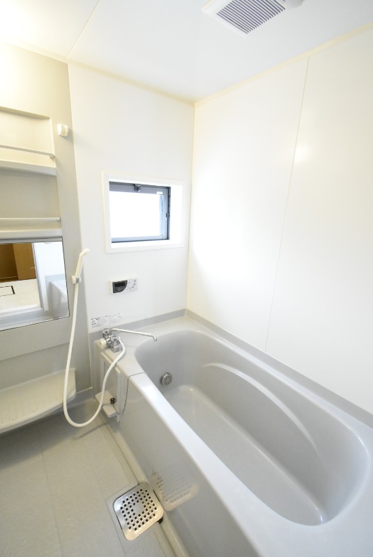 ��ʌ��������܎s�k��ʏ����̃A�p�[�g�̃o�X