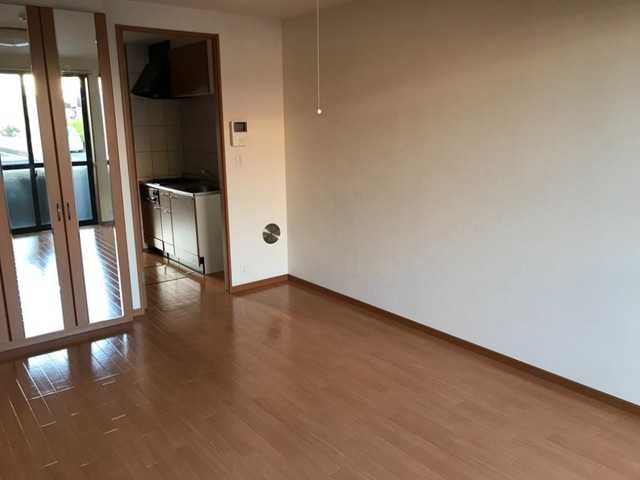 ��ʌ������s��ʖ�̃A�p�[�g�̂��̑������E�X�y�[�X