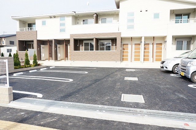 ��ʌ��������܎s�΋�����P���ڂ̃A�p�[�g�̒��ԏ�