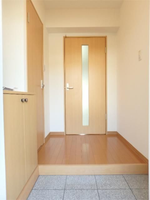 ��ʌ��������܎s�k��ޗǒ��̃}���V�����̌���