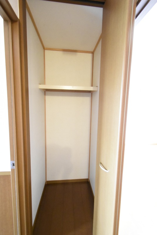 ��ʌ��������܎s�k��ʏ����̃A�p�[�g�̎��[