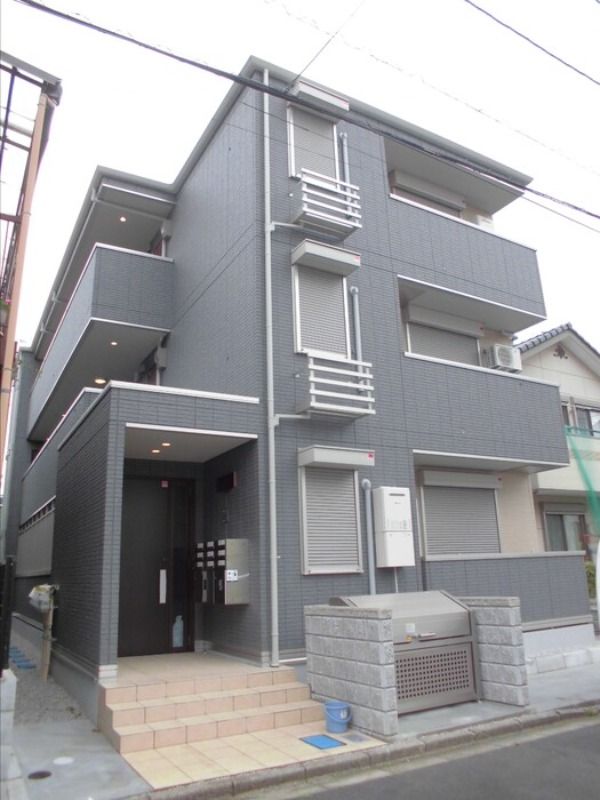 ��ʌ���z�s�V�h���T���ڂ̃A�p�[�g�̌����O��