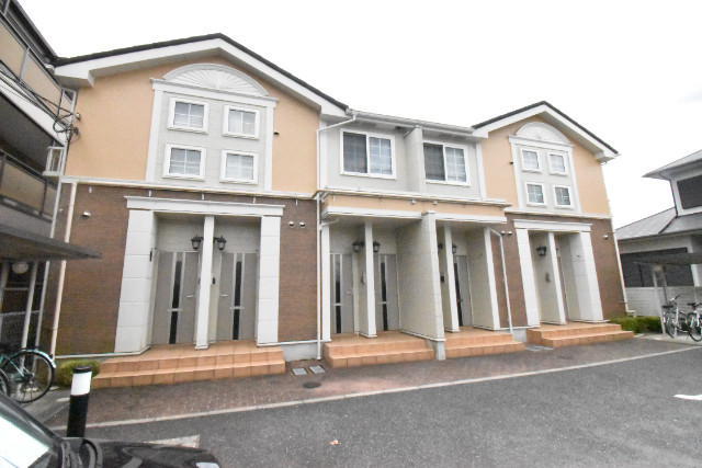 ��ʌ��z�J�s�����P���ڂ̃A�p�[�g�̌����O��