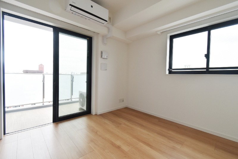 ��ʌ��z�J�s���������̃}���V�����̋��ԁE���r���O