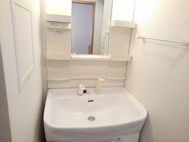 ��ʌ��z�J�s�����P���ڂ̃A�p�[�g�̐��ʏ�