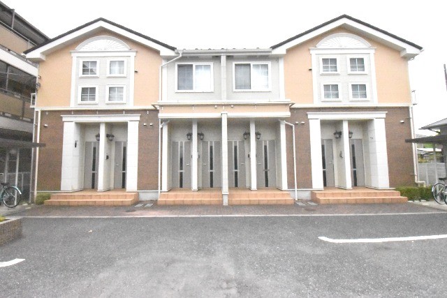 ��ʌ��z�J�s�����P���ڂ̃A�p�[�g�̃G���g�����X