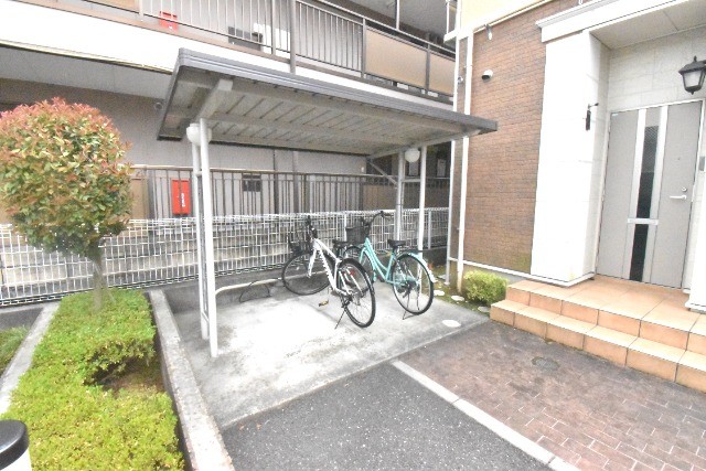 ��ʌ��z�J�s�����P���ڂ̃A�p�[�g�̂��̑�