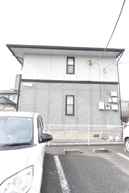 ��ʌ��������܎s�k�捡�H���̃A�p�[�g�̌����O��