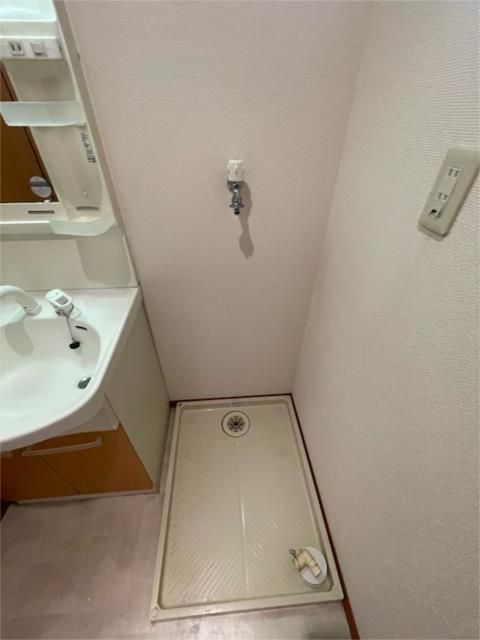 ��ʌ��z�J�s���]���P���ڂ̃A�p�[�g�̂��̑��ݔ�