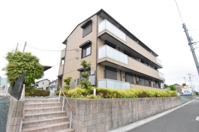 ��ʌ��z�J�s���C�N�^�E���T����11-4�̃A�p�[�g�̌����O��