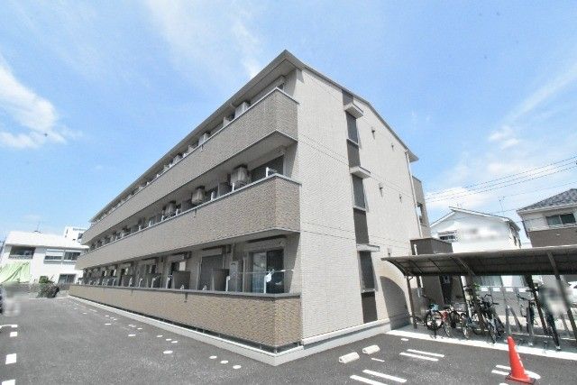 ��ʌ��z�J�s���]���P����16-18�̃A�p�[�g�̌����O��