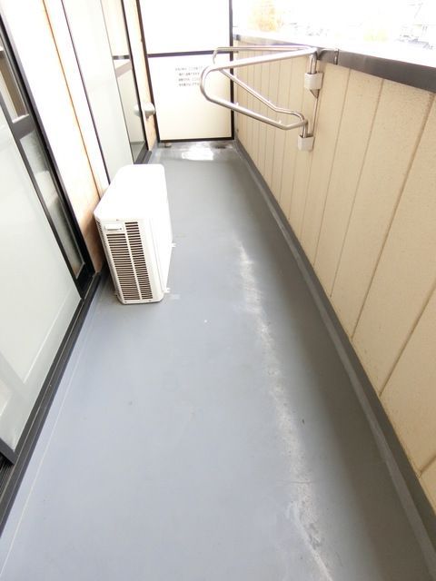 ��ʌ������s���S���ڂ̃}���V�����̃o���R�j�[