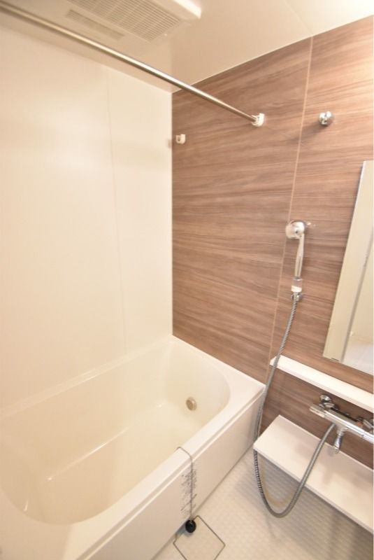 ��ʌ��������܎s�΋�����S���ڂ̃}���V�����̃o�X