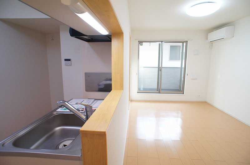 ��ʌ�����s�݉ƒ��̃A�p�[�g�̂��̑�