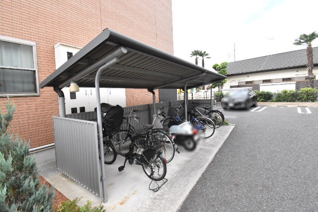 ��ʌ�����s�݉ƒ��̃A�p�[�g�̂��̑�