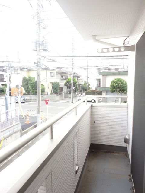 ��ʌ��������܎s����厚�w��̃A�p�[�g�̃o���R�j�[